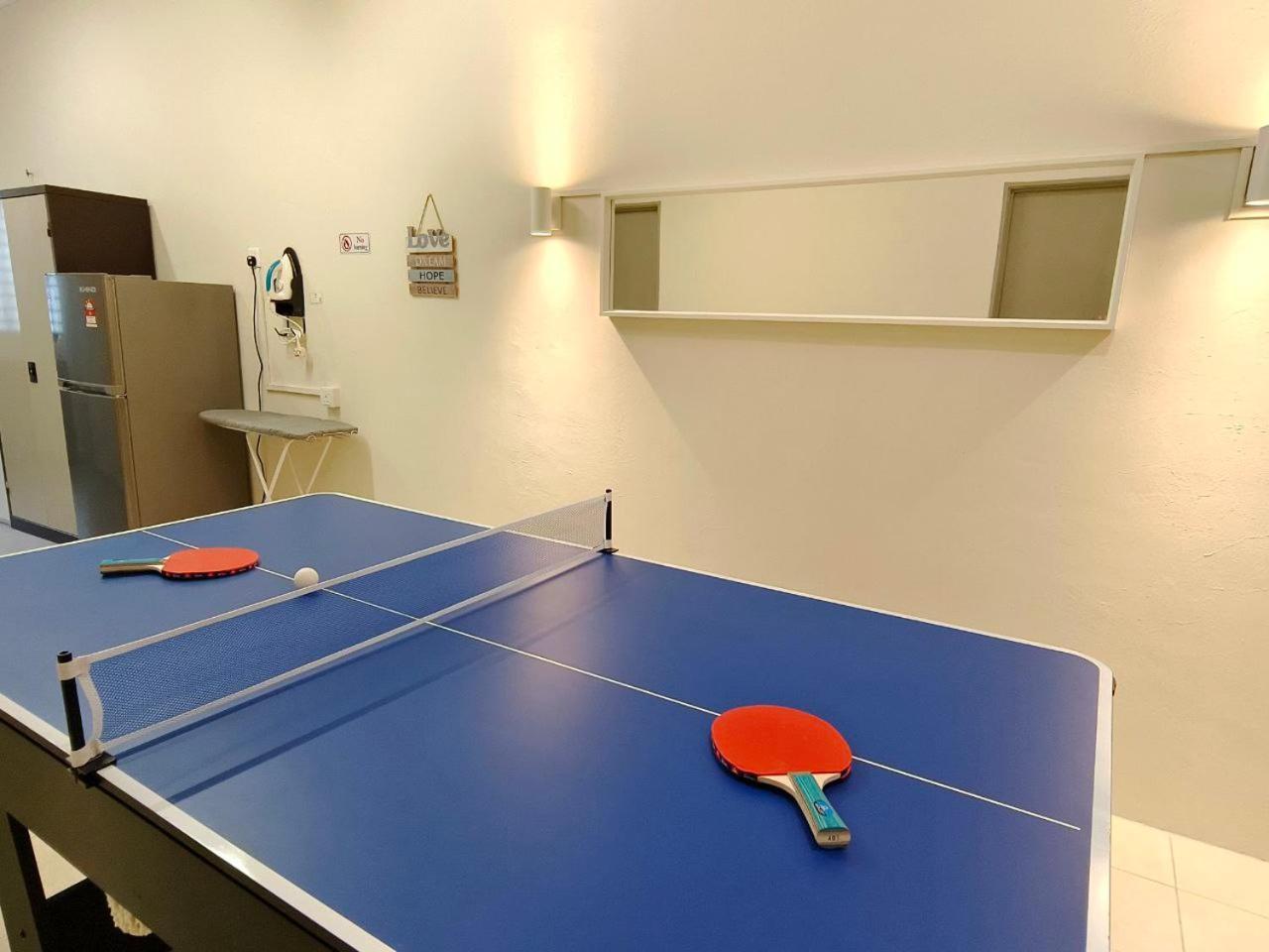Newcastle Seri Impian Snooker Ping Pong Neflix Kluang Exteriör bild